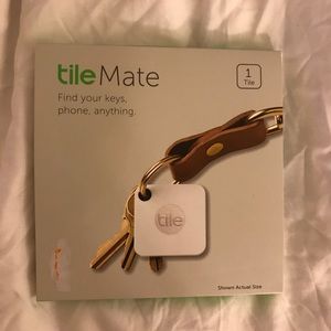 Brand New Tile Mate! Still in the box.